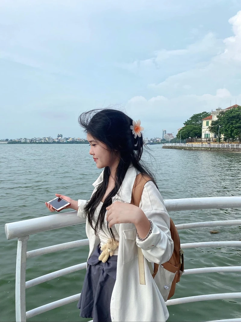 Avatar cute con gái tạo ấn tượng mạnh mẽ với nét đẹp dễ mến, dễ thương
