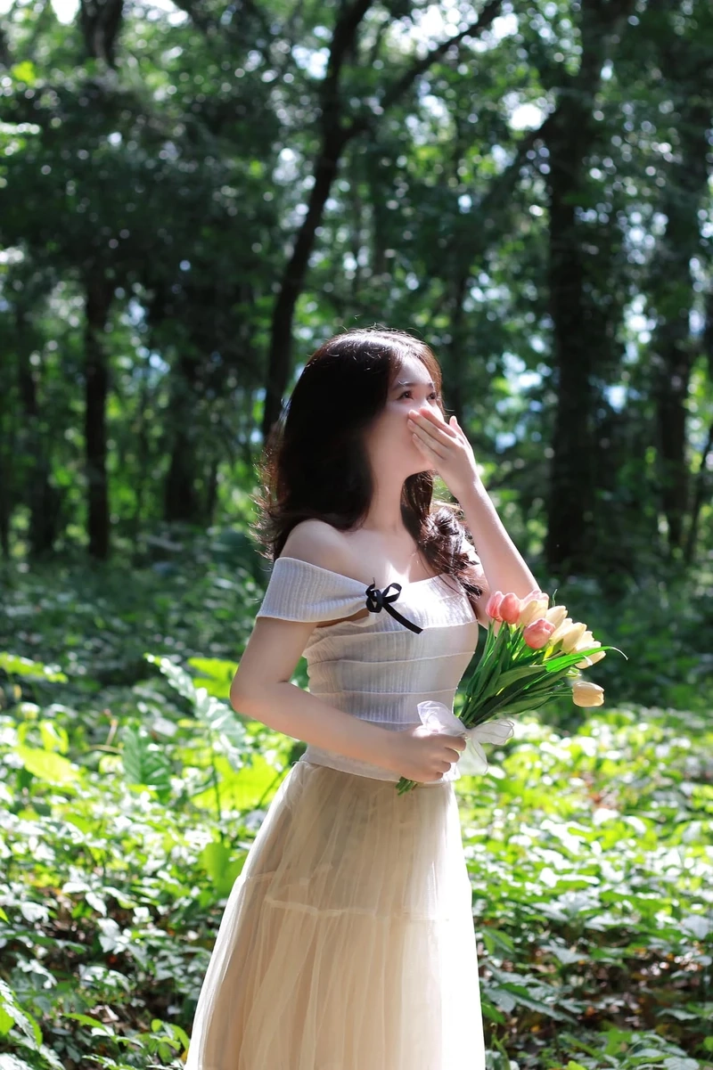 Ảnh gái xinh k6 thể hiện sự tươi mới và quyến rũ, thu hút người nhìn