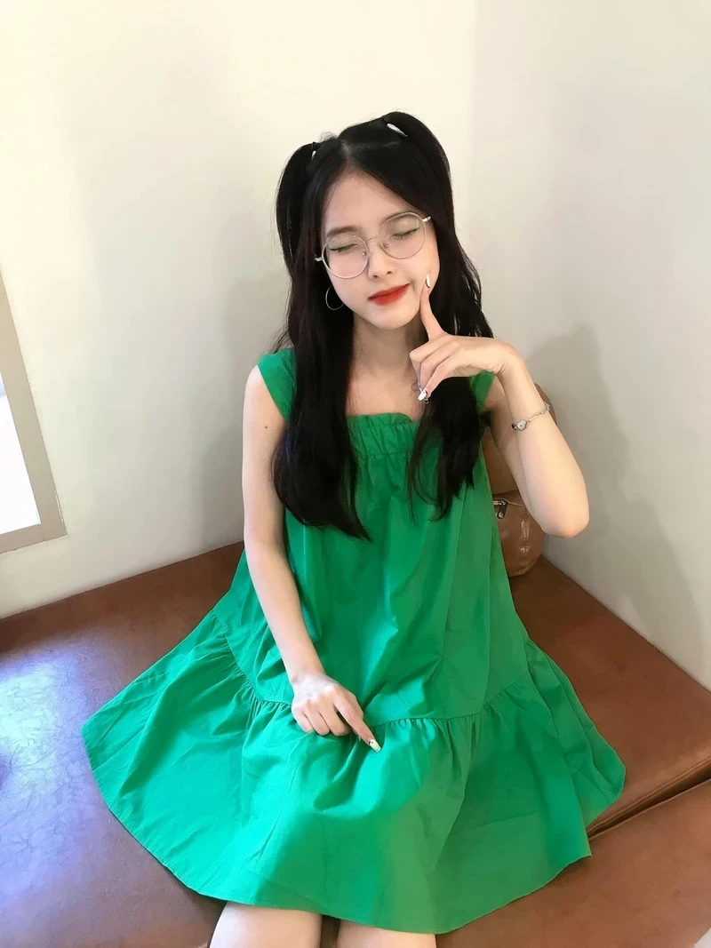 Hình nền anime gái xinh tạo ấn tượng mạnh mẽ với vẻ đẹp dịu dàng