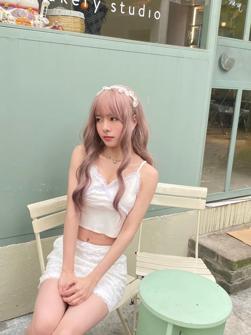 Ảnh gái xinh k8 cute tạo sự thu hút với nét ngọt ngào và dễ mến