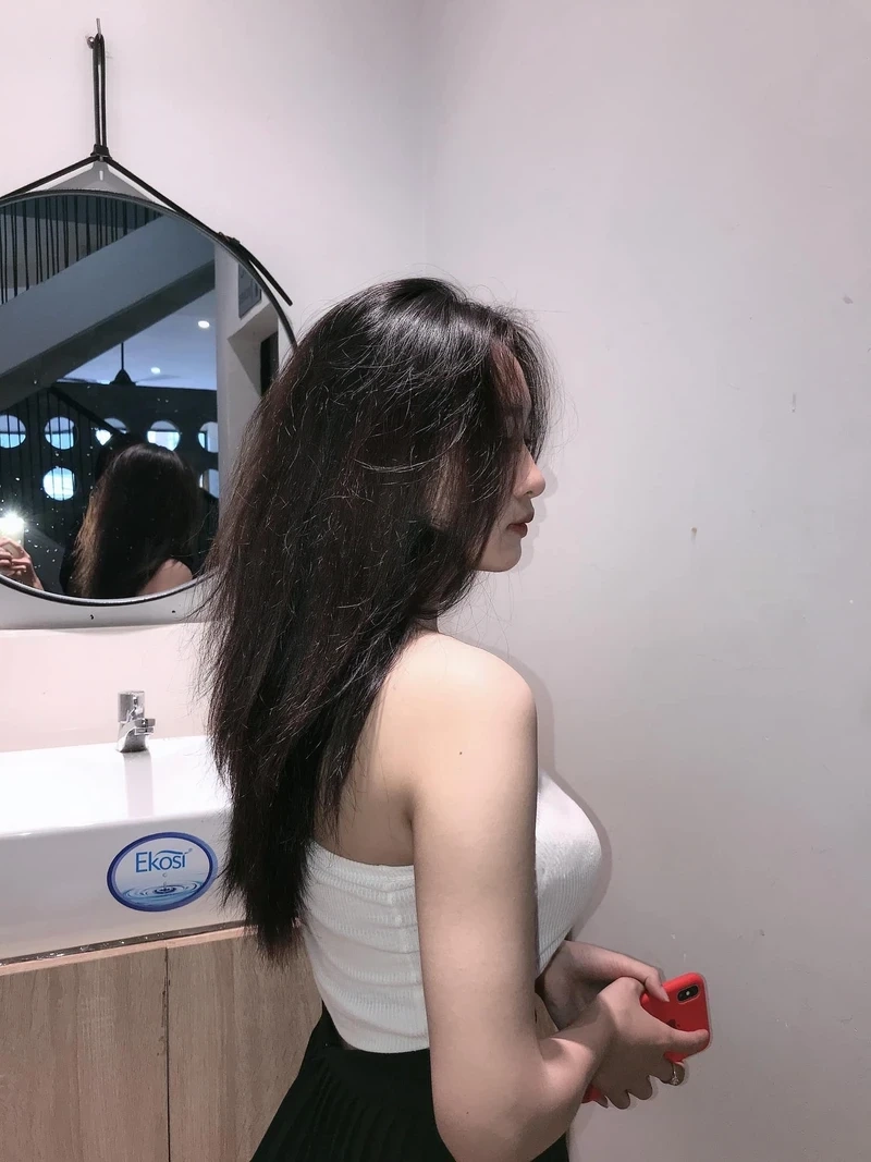 Ảnh con gái k8 tạo sự thu hút với vẻ dễ thương và tươi mới