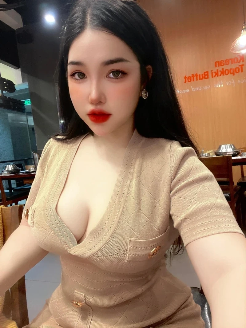 Ảnh gái lớp 5 cute gây ấn tượng mạnh mẽ với nét trong sáng, dễ mến