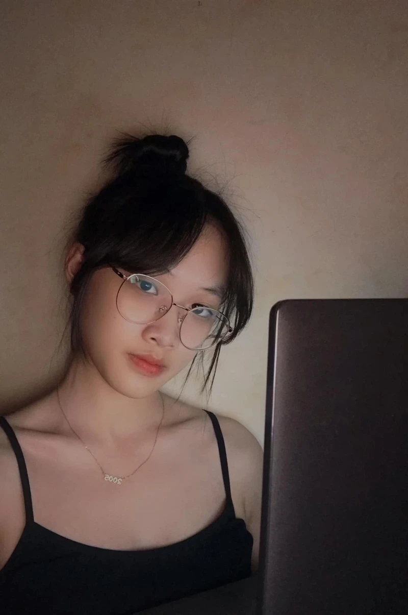 Hình ảnh gái xinh Việt Nam nổi bật luôn thu hút sự chú ý