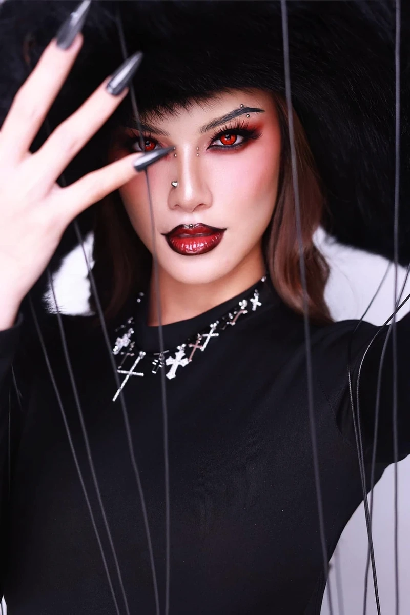 Vương miện của Kim Duyên là minh chứng cho tài năng và nỗ lực