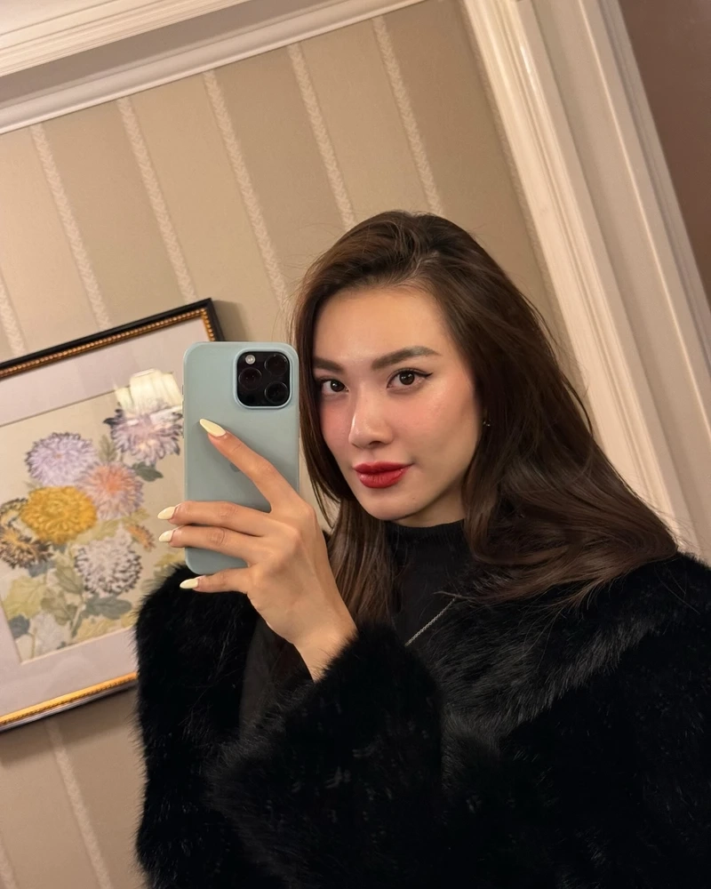 Kim Duyên hoa hậu hoàn vũ thể hiện sự thông minh và bản lĩnh