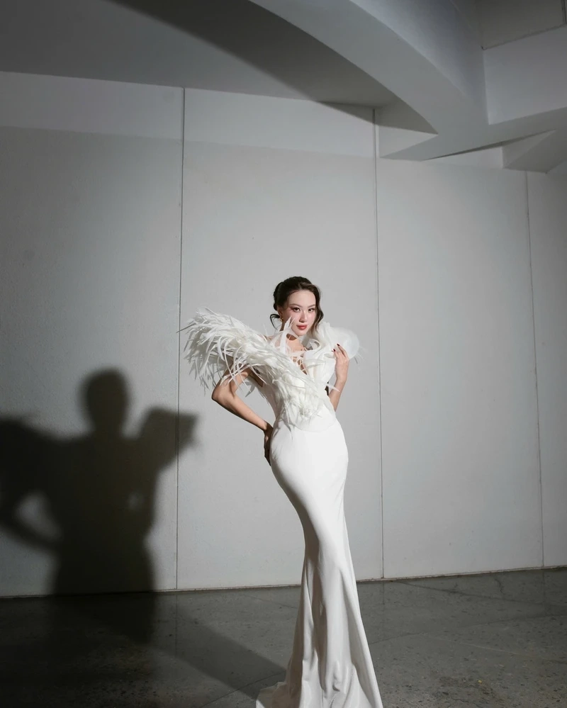 Ảnh Kim Duyên luôn toát lên thần thái rạng rỡ và cuốn hút