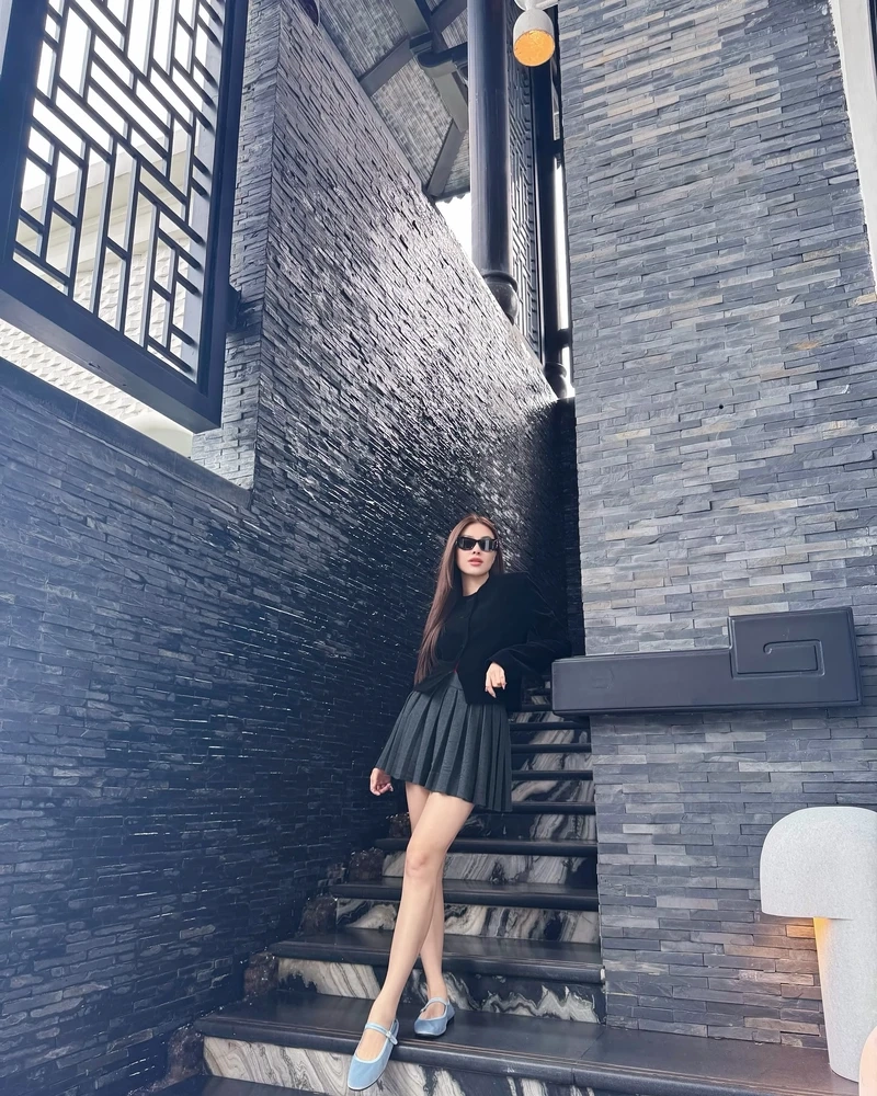  Kim Duyen hoa hau đại diện cho thế hệ trẻ tài năng và tự tin