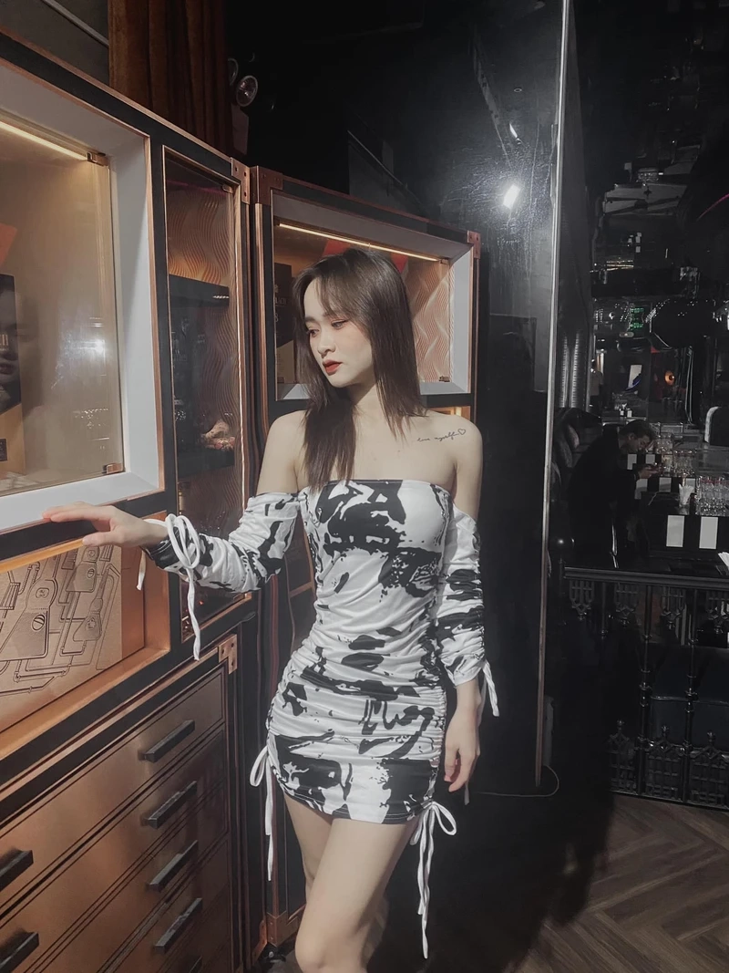 Ảnh gái xinh 2k11 với nét đẹp trẻ trung và ánh nhìn cuốn hút
