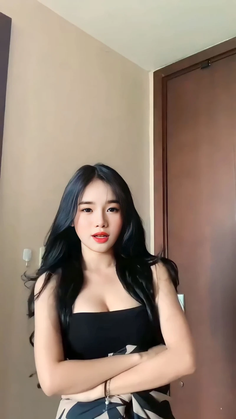 Gái xinh chụp hình ghi lại những khoảnh khắc rạng rỡ và tự nhiên