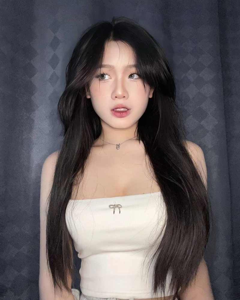 Ảnh đại diện nữ dễ thương nổi bật với nét duyên dáng và nhẹ nhàng