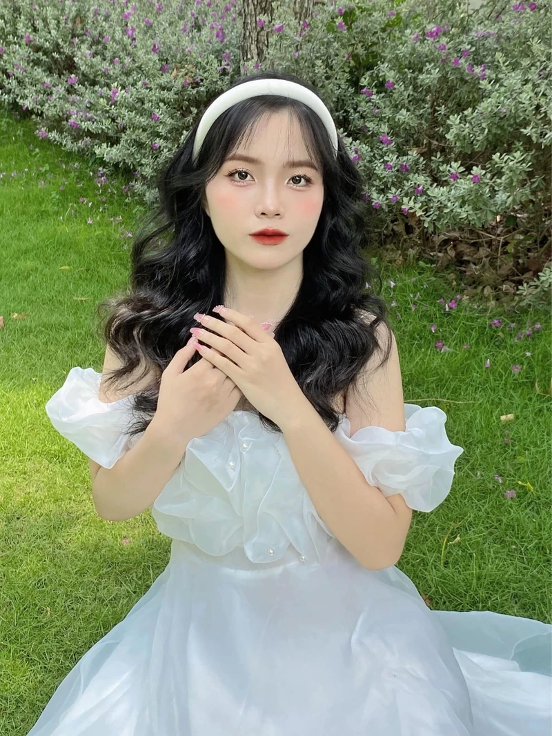 Download ảnh hot girl Nhật Bản, tạo không gian tươi mới và duyên dáng