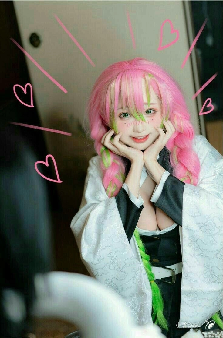 Mitsuri cosplay cute vẻ đẹp ngọt ngào đáng yêu
