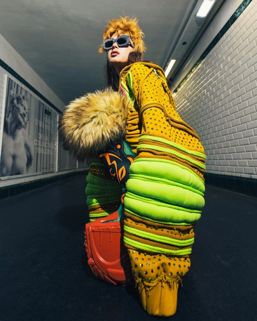 Hình ảnh Châu Bùi, từ street style đến hàng hiệu xa xỉ