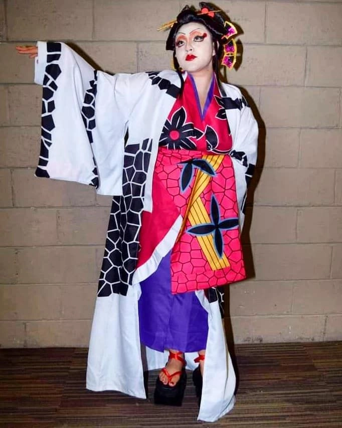 Cosplay anime Daki nét vẽ sống động từ Kimetsu no Yaiba
