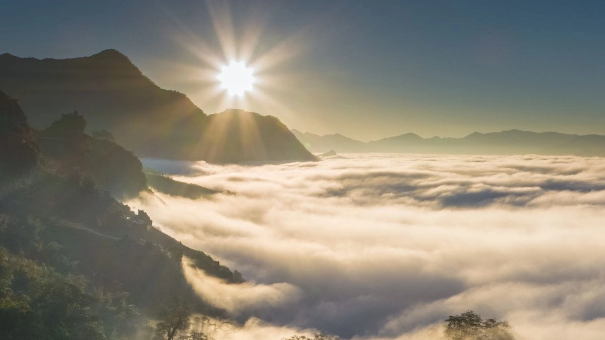 Ảnh đẹp làm hình nền facebook thật cá tính