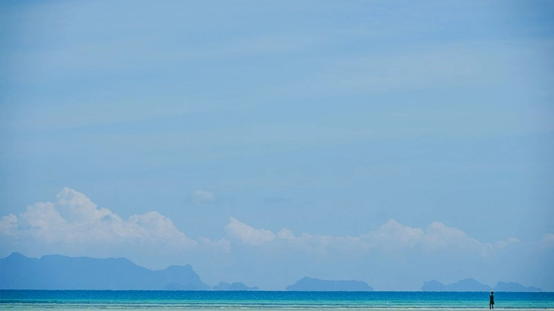 Hình nền slide màu xanh trẻ trung và chuyên nghiệp