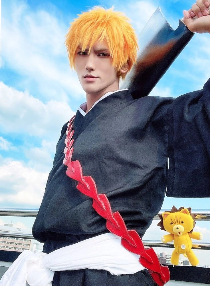 Ichigo cosplay tái hiện Ichigo trong phong cách Bleach