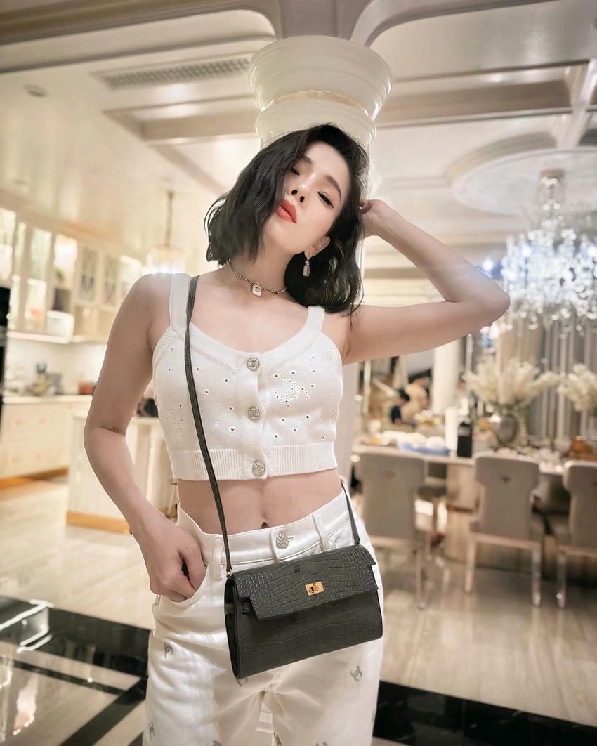 Lời bài hát Xin Còn Gọi Tên Nhau Lệ Quyên xưa cũ
