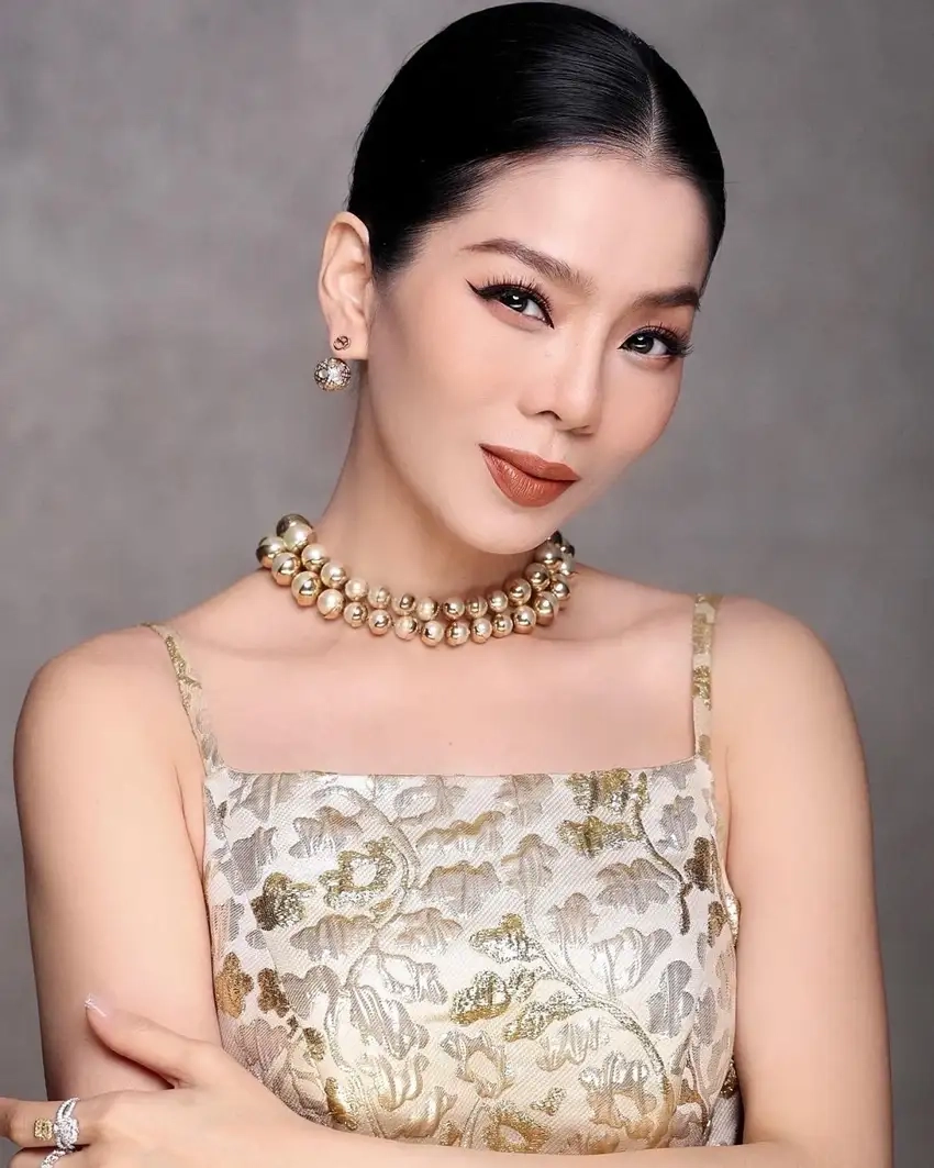 Ca nhạc Lệ Quyên chạm lòng triệu khán giả