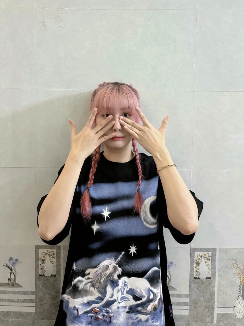 IG Ngân Sát Thủ @ngansatthu 1.9 triệu fan