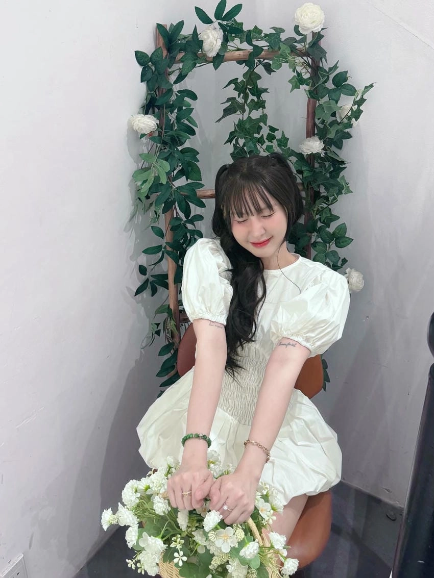 Ngân Sát Thủ ngày xưa cosplay Nami gây sốt