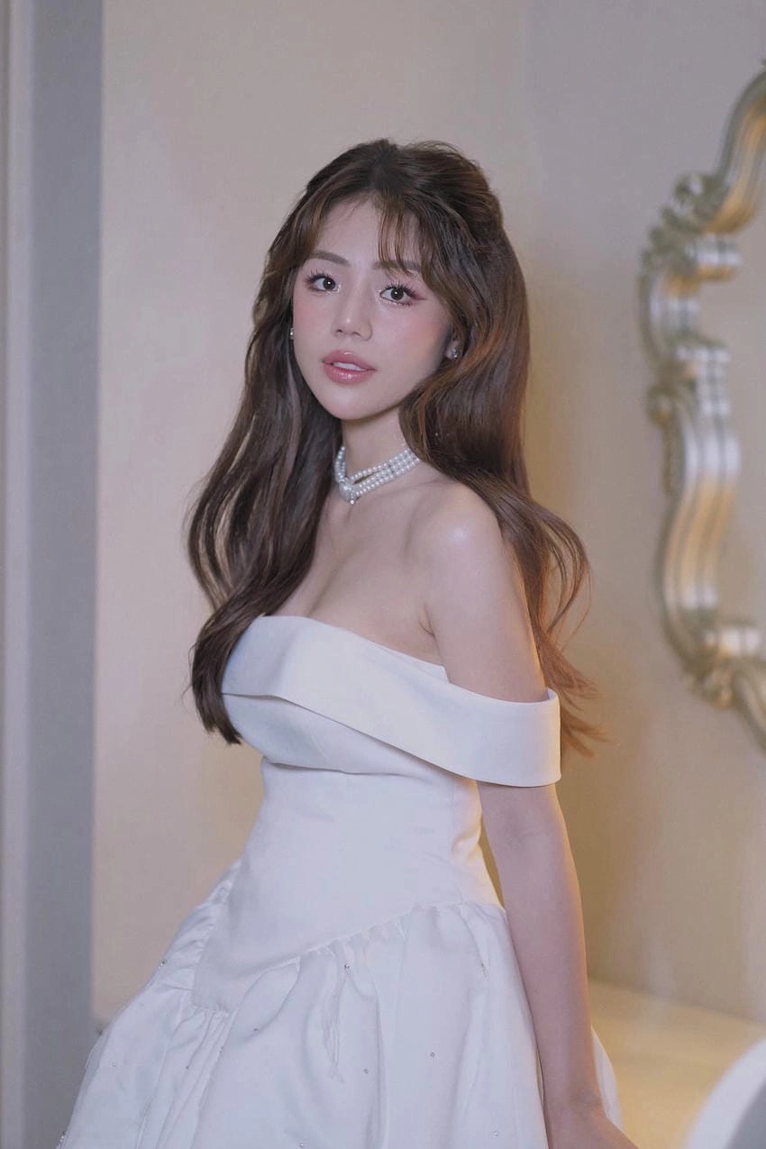 Nguyễn Hương Ly sinh năm bao nhiêu, sinh năm 1993