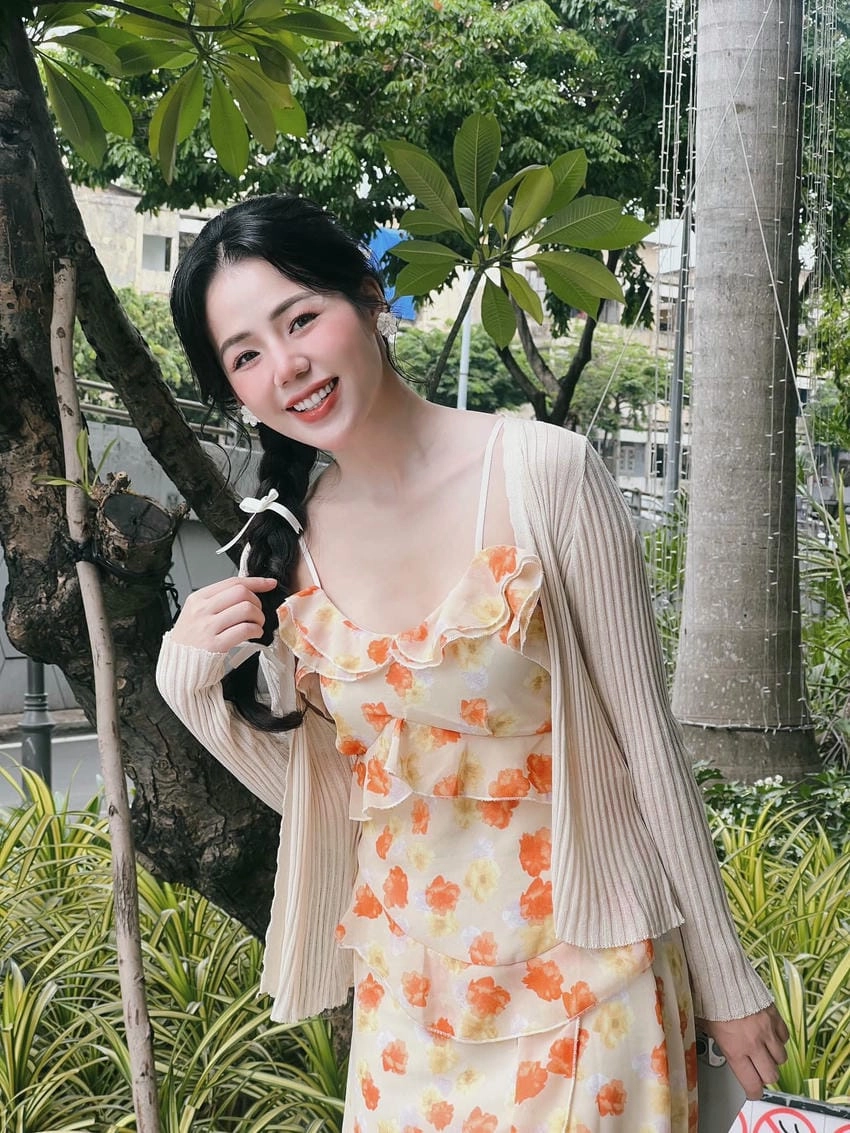 Ca sĩ Nguyễn Hương Ly sinh năm bao nhiêu, 1993