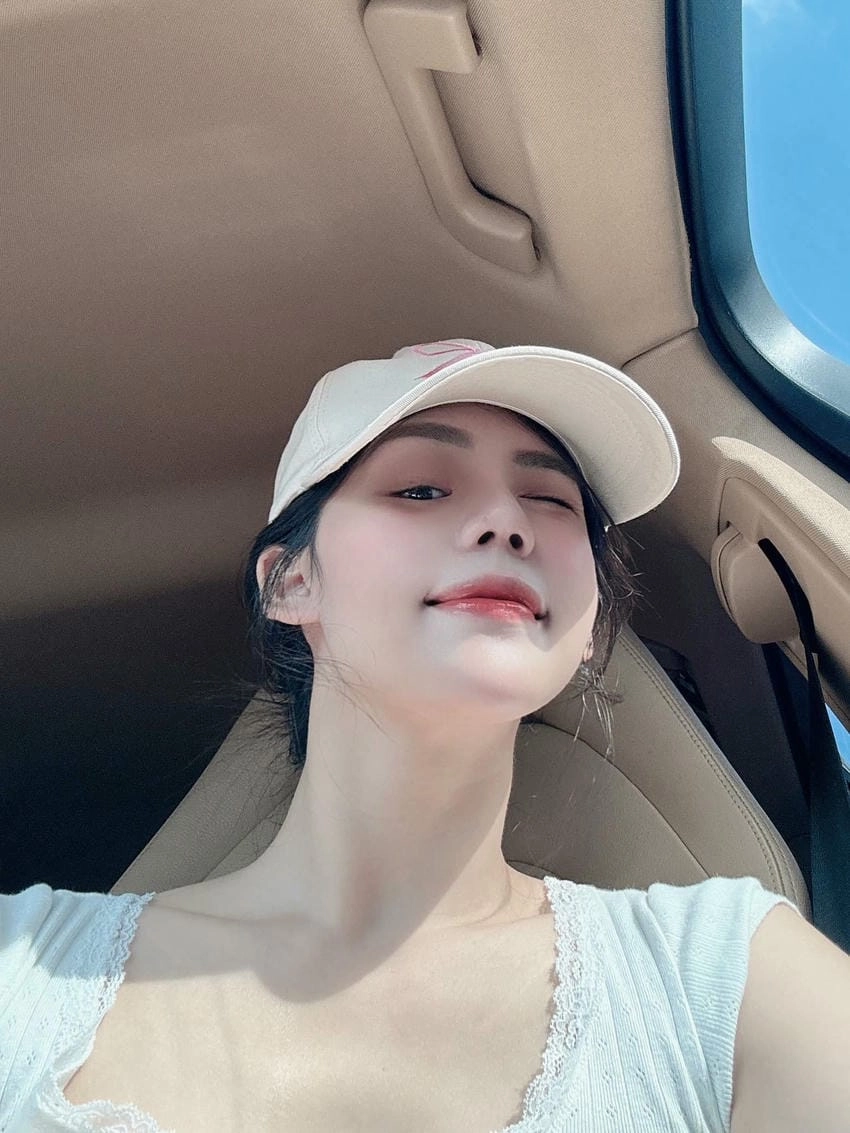 Nguyễn Hương Ly live, giọng hát ngọt ngào trực tiếp