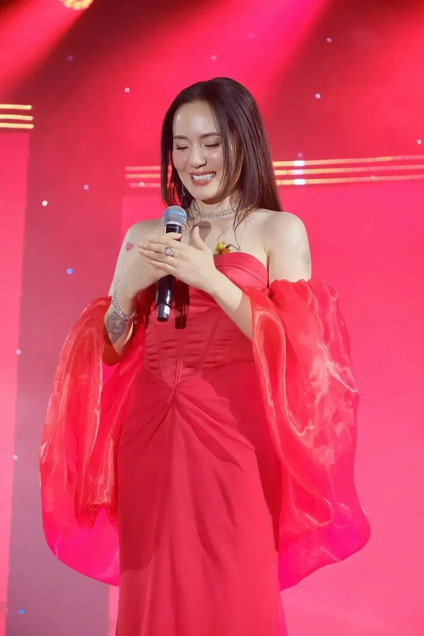 Album Phương Linh hành trình âm nhạc đầy dấu ấn