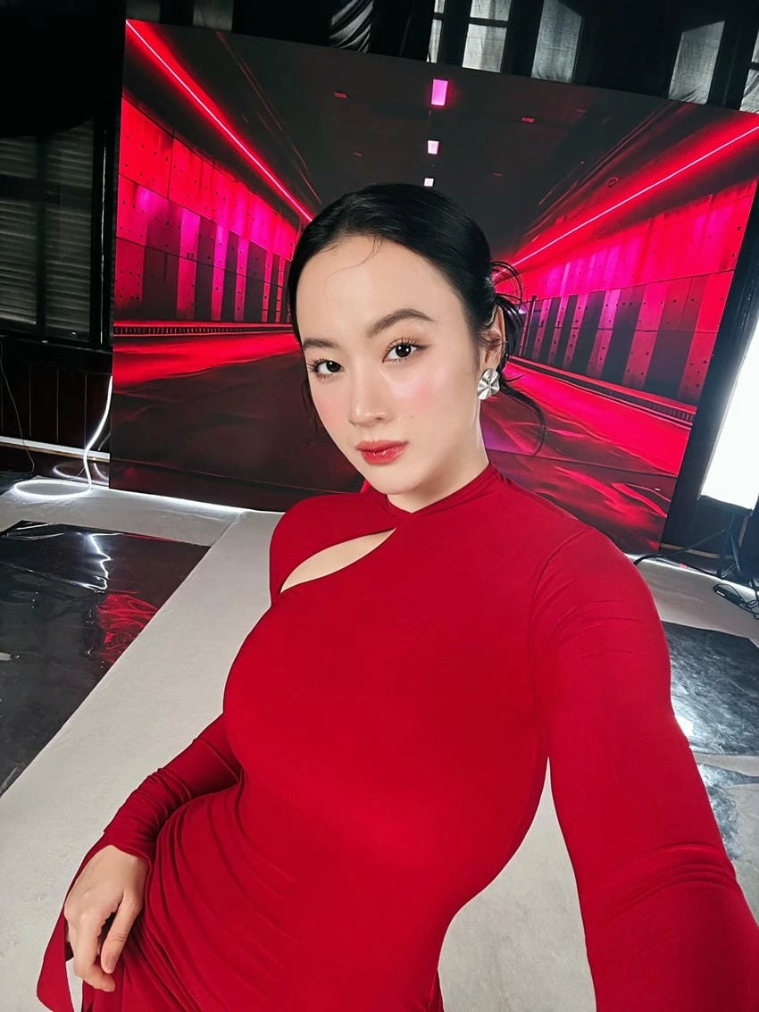Phim Angela Phương Trinh, Mùi Ngò Gai và Người Mẹ Nhí