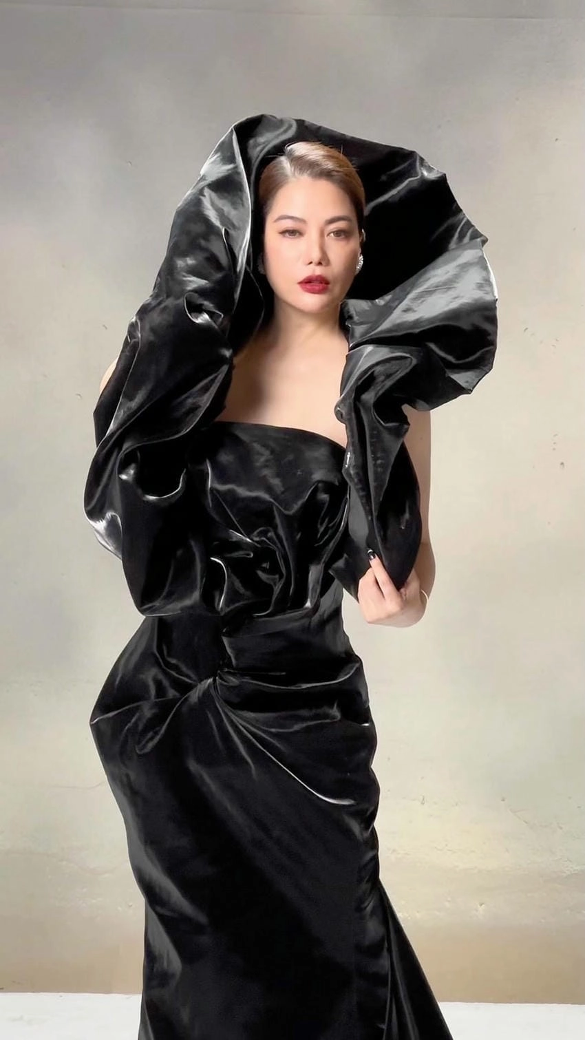Siêu mẫu Trương Ngọc Ánh, từng là vedette thập niên 90