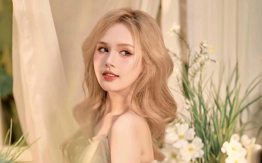 Xoài Non hot girl Gen Z nổi bật Vbiz