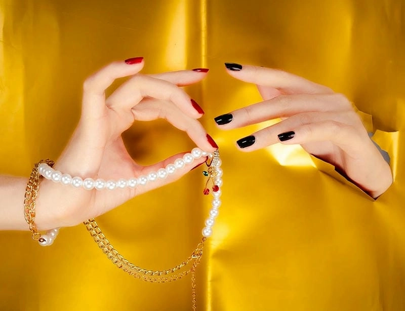 Giải mã tướng ngón tay dài ngắn tiết lộ số phận ra sao