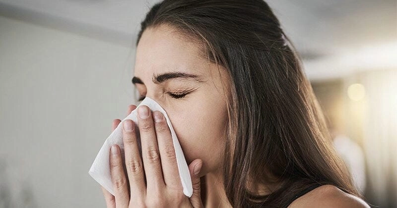 Khám phá giải nghĩa điềm báo hắt hơi theo ngày giờ để hiểu vận mệnh tốt xấu