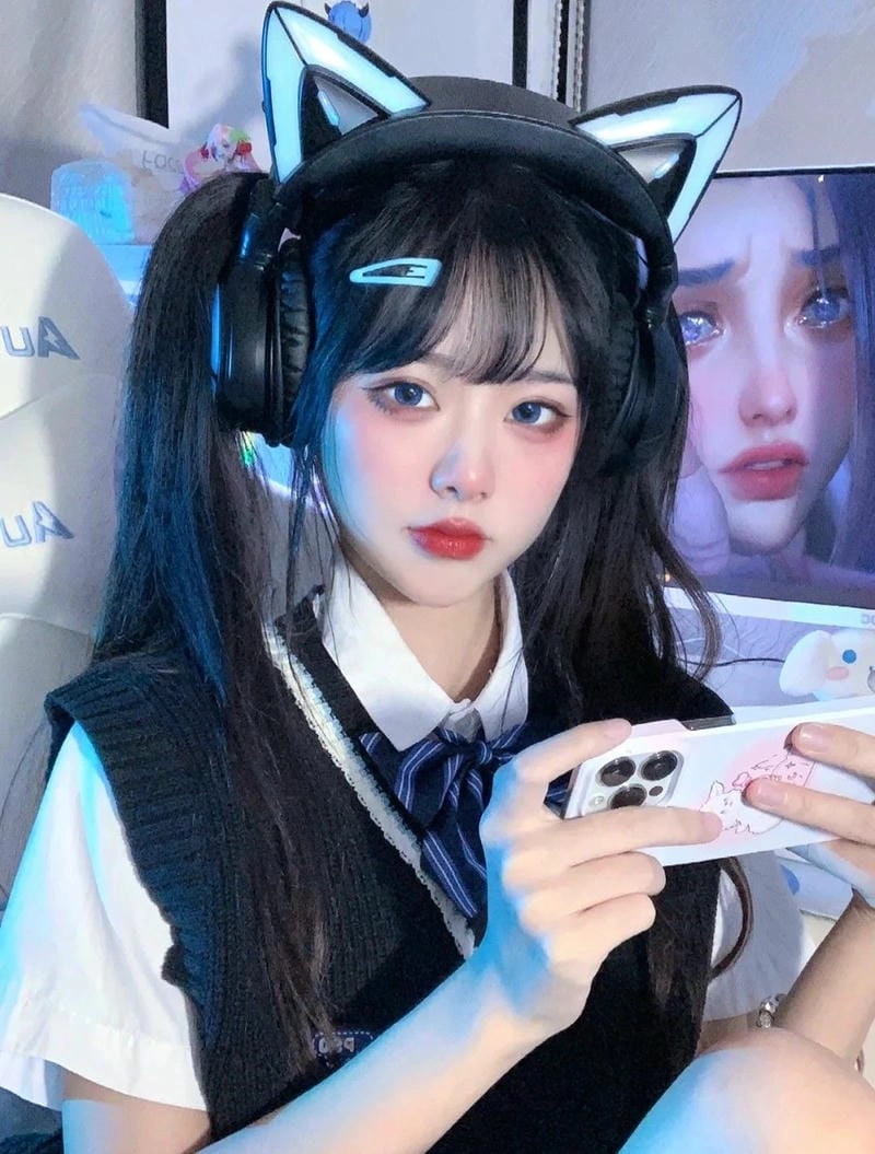 Đắm mình trong gái xinh cosplay game