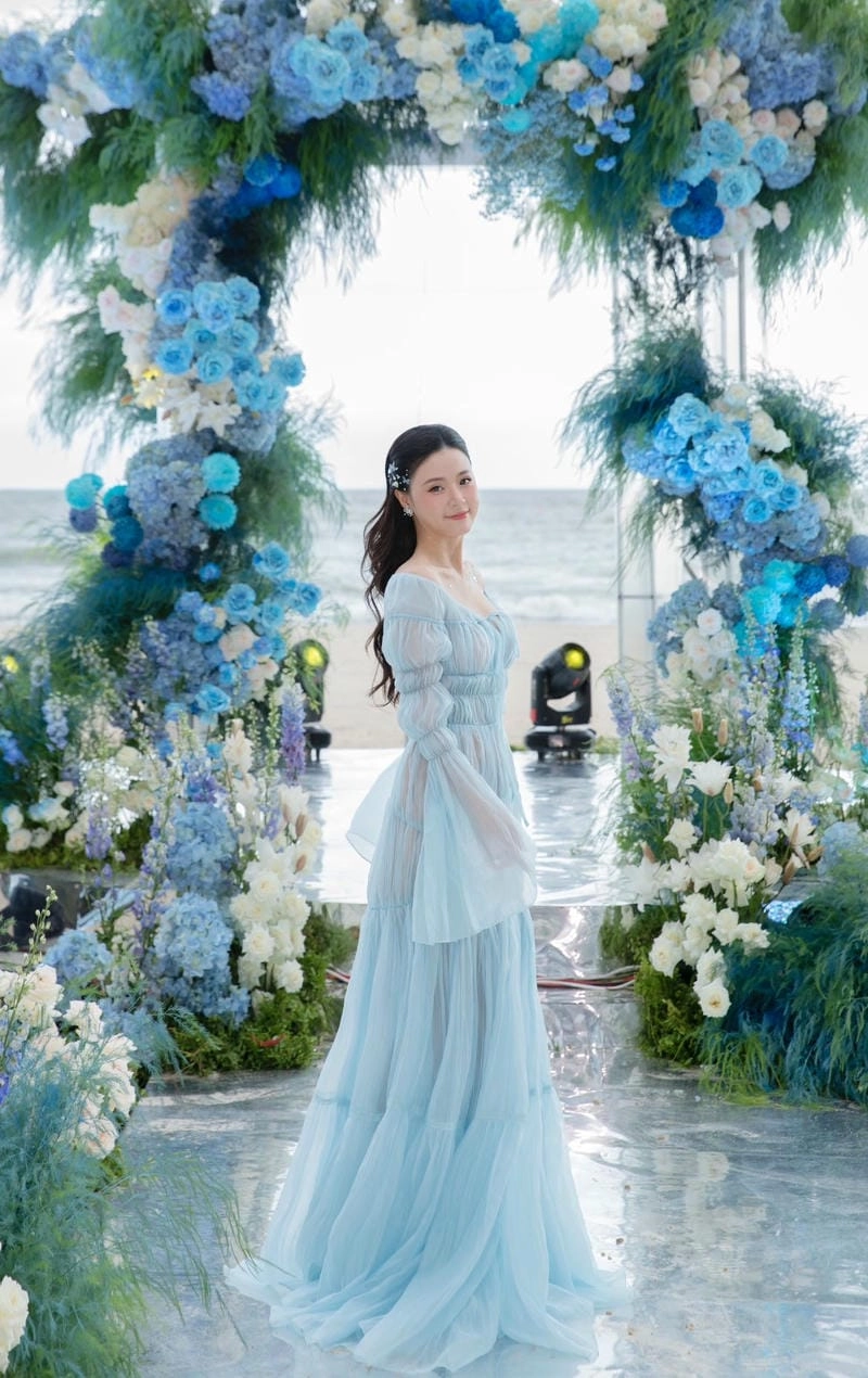 Cùng ngắm Midu xinh đẹp