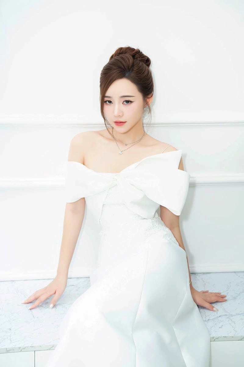 Gợi ý phong cách Quỳnh Kool quyến rũ
