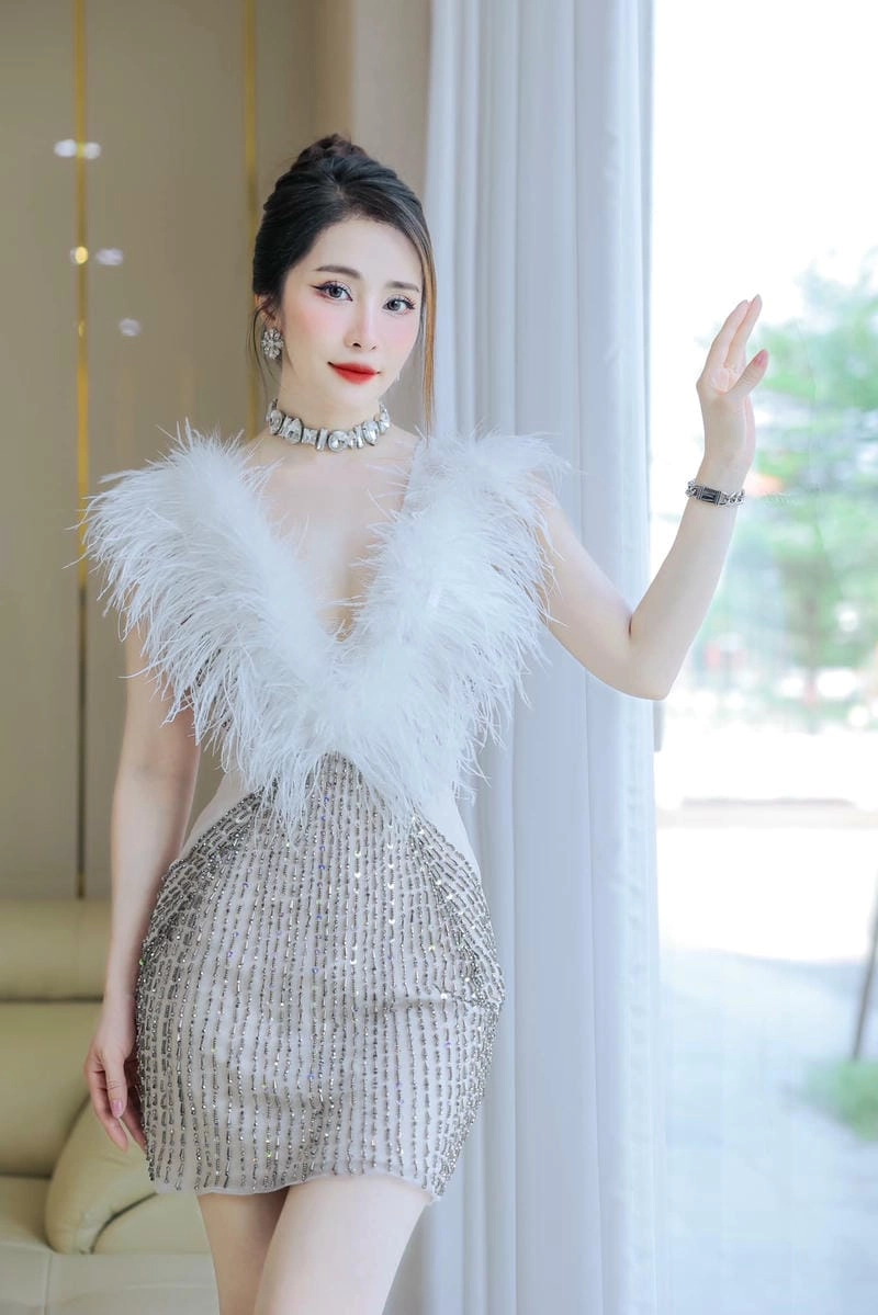 Săn những ảnh mới nhất của Quỳnh Nga phong cách