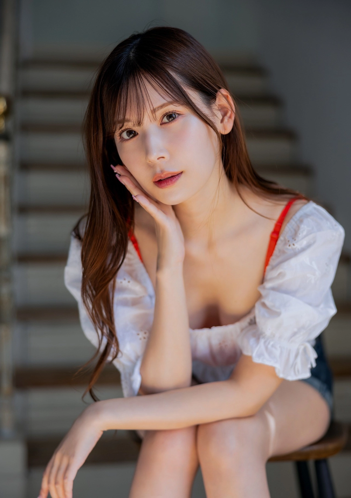 Akari Tsumugi khoe nét đẹp sexy đầy tinh tế