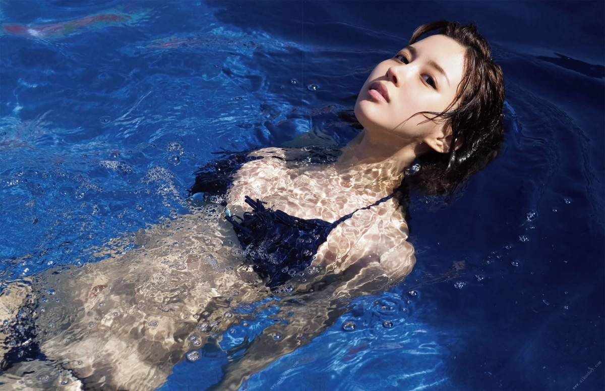 Aoiji đồ lót ren hở bạo nóng bỏng chết người