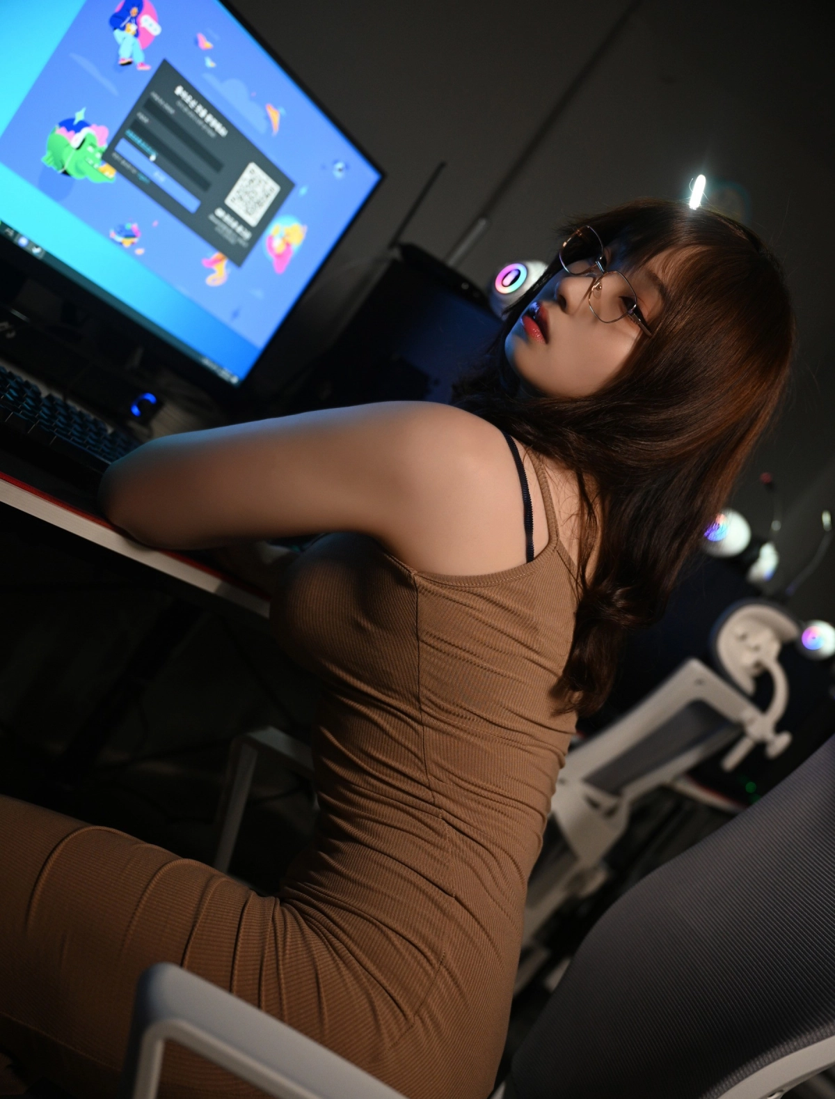 BlueCake ánh mắt dâm tình nóng bỏng cuồng nhiệt