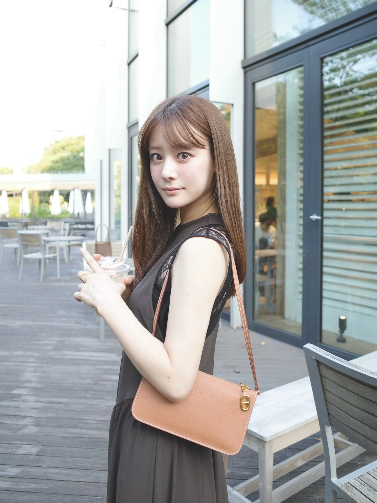 Fukuoka Minami đồ lót ren hở bạo nóng bỏng chết người