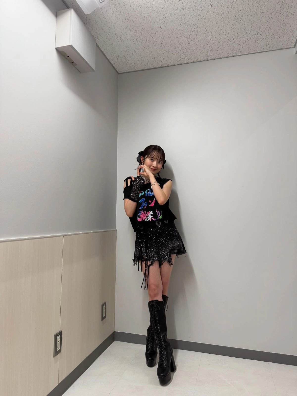 Ánh mắt gợi cảm của Morito Chi Saki làm tim loạn