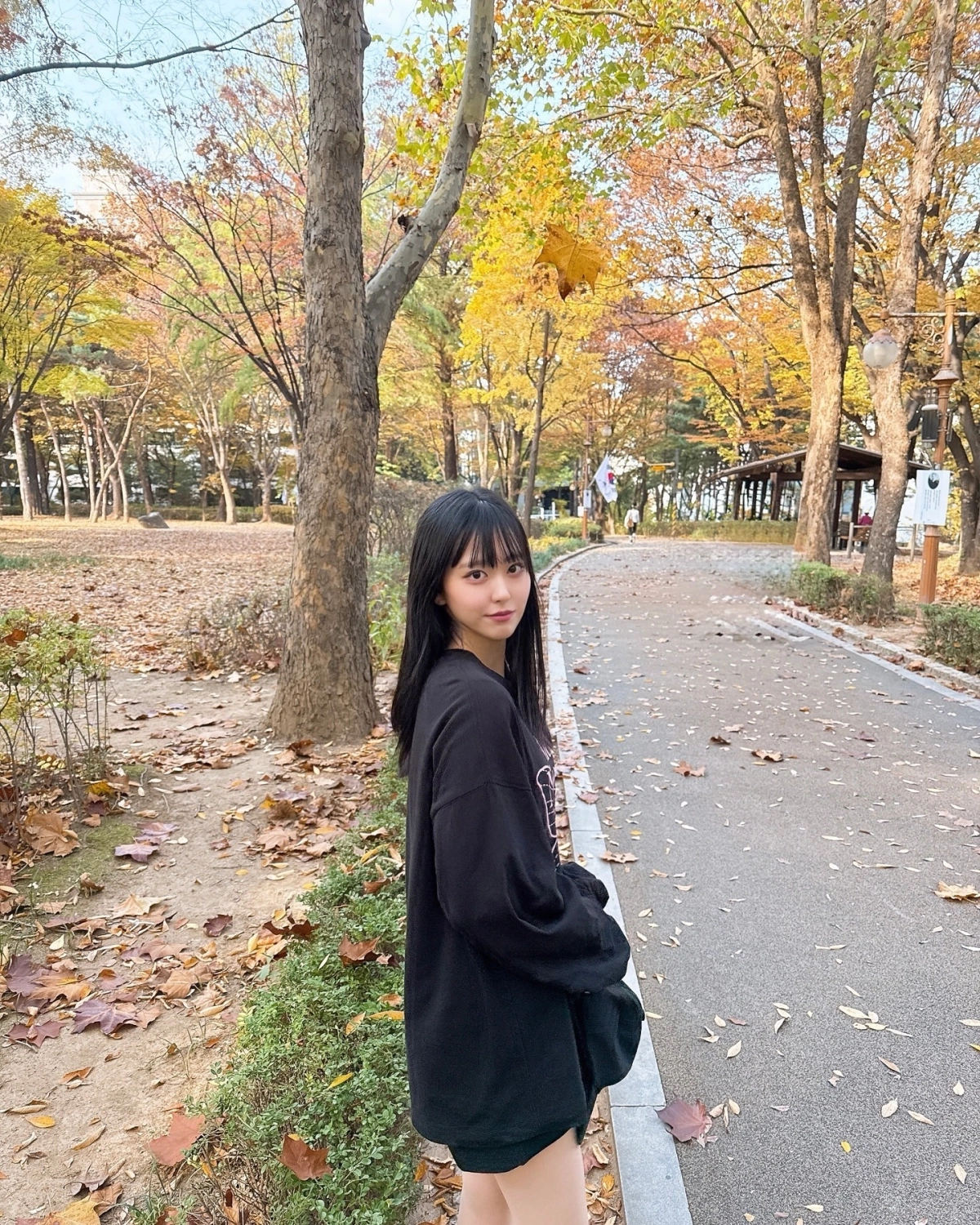 Tomoka Takeda váy ngắn lộ hàng dâm tình nóng bỏng max