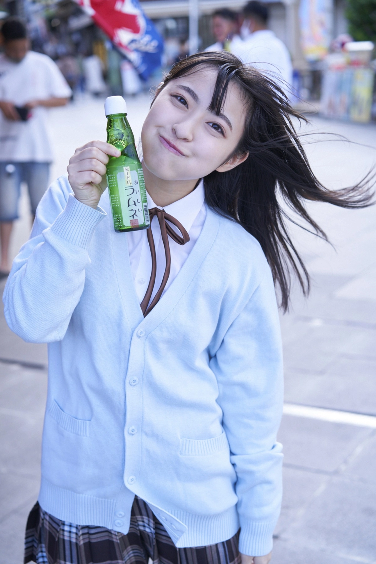 Tsukune Takeuchia da trắng lồn hồng sexy nhìn là muốn ngay