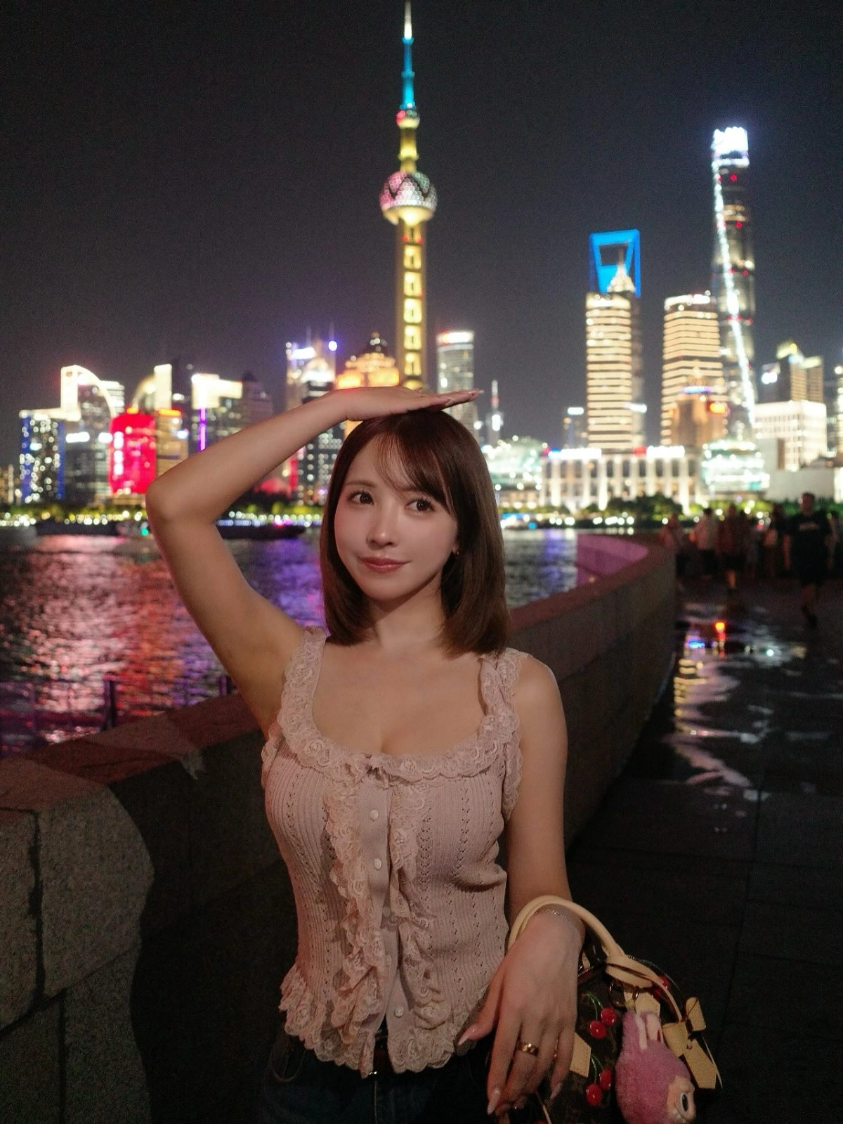 Mikami Yua sở hữu khí chất quyến rũ riêng biệt