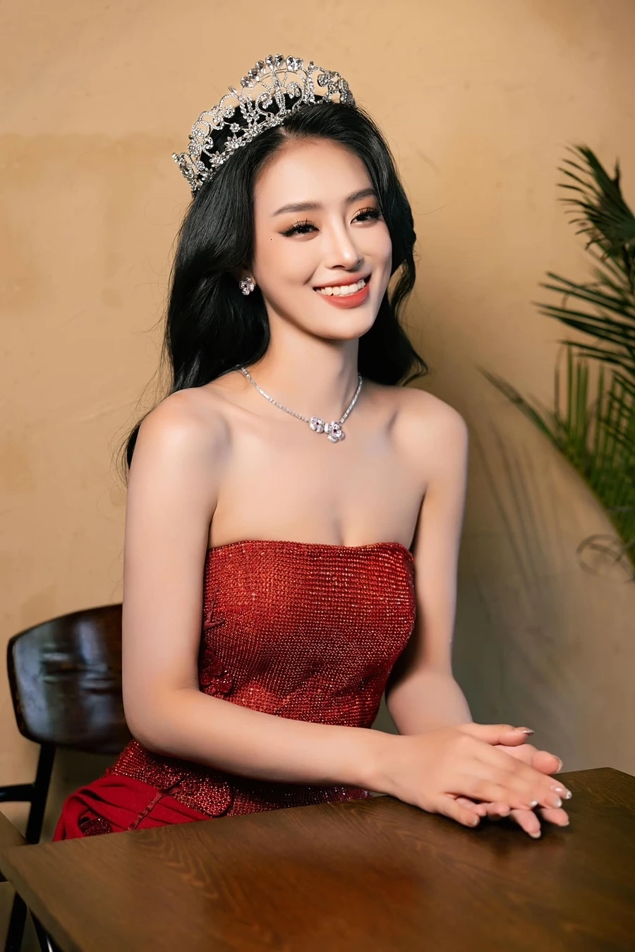 Mặt con gái cute gây thiện cảm với biểu cảm đáng yêu.